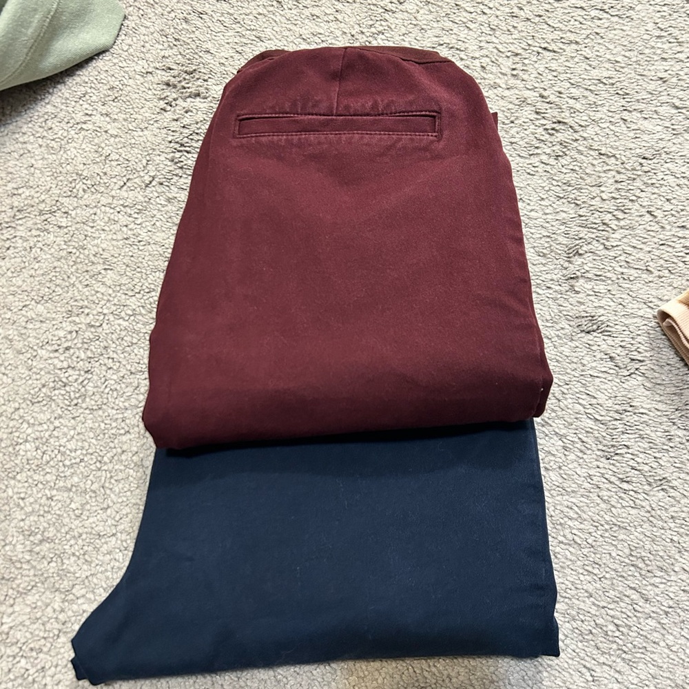 Burgundy and navy Old Navy pixie pants